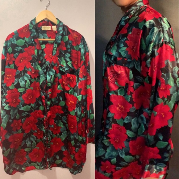 Victoria's Secret Other - ‼️SOLD‼️VICTORIA’S SECRET SLEEP SHIRT